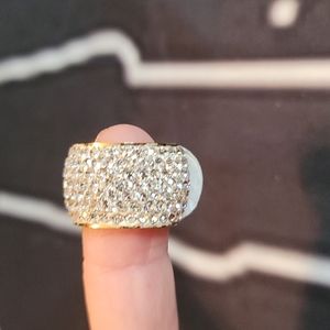 Rhinestone band ring Women's Size 6 NWT